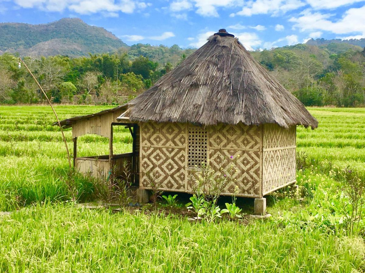Tado Homestay Limbung Exterior photo